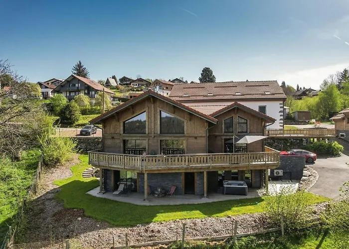 Chalet Chalet Bellevue, Piscine Interieure, Spa, Vue Lac
