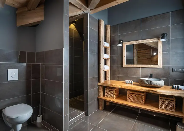 Chalet Bellevue, Piscine Interieure, Spa, Vue